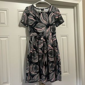 LuLaRoe Amelia Dress